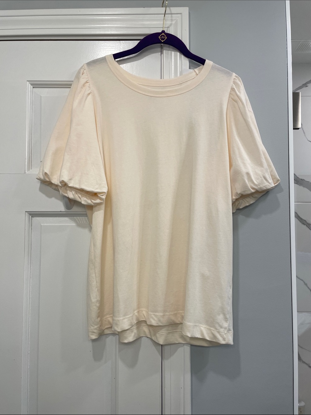 LOFT Cream Bubble Sleeve Top